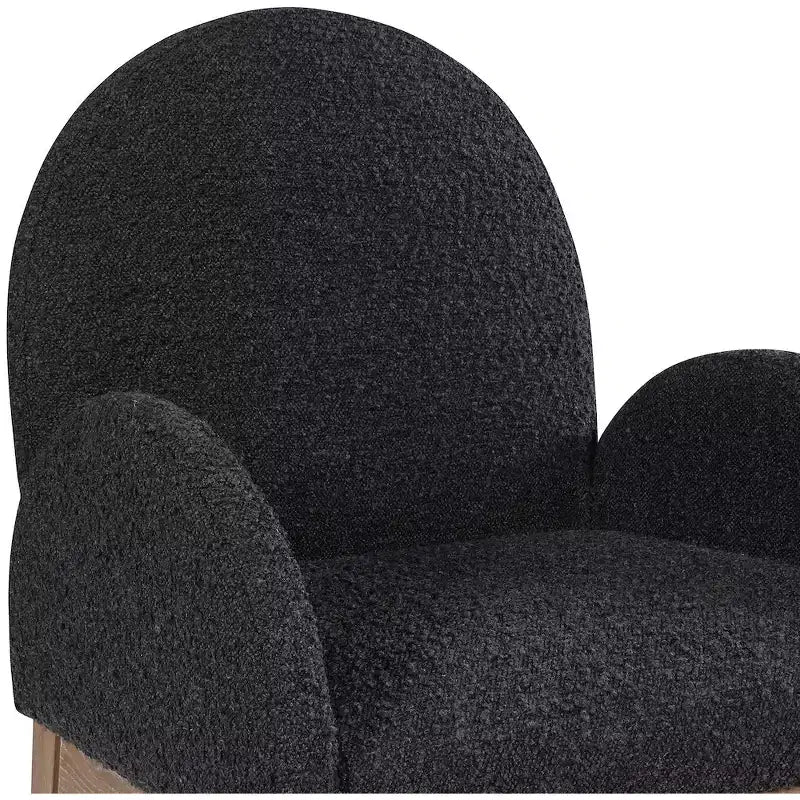 Sedia da pranzo con braccioli in tessuto bouclé nero/crema, 1 posto, gambe in frassino naturale